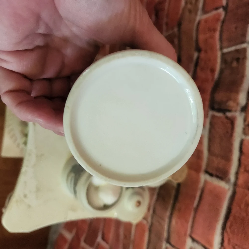 Vintage vanity jars